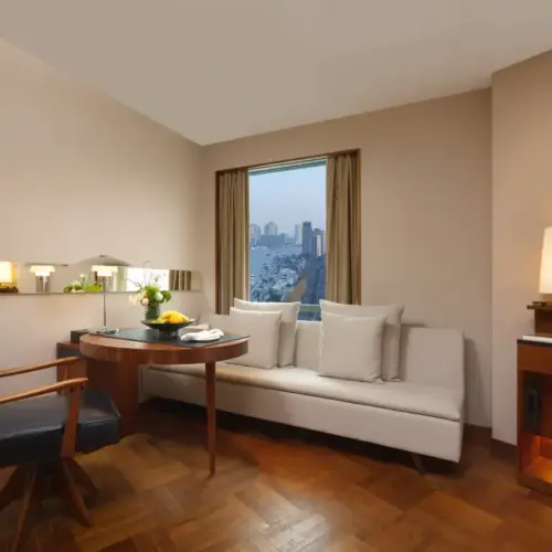 Shanghai Studio With City View