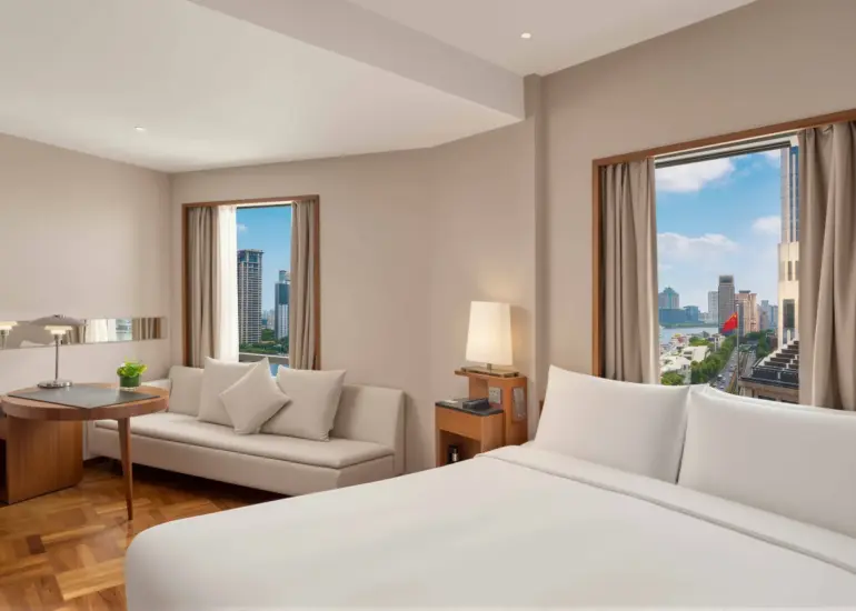 Shanghai Studio With City View
